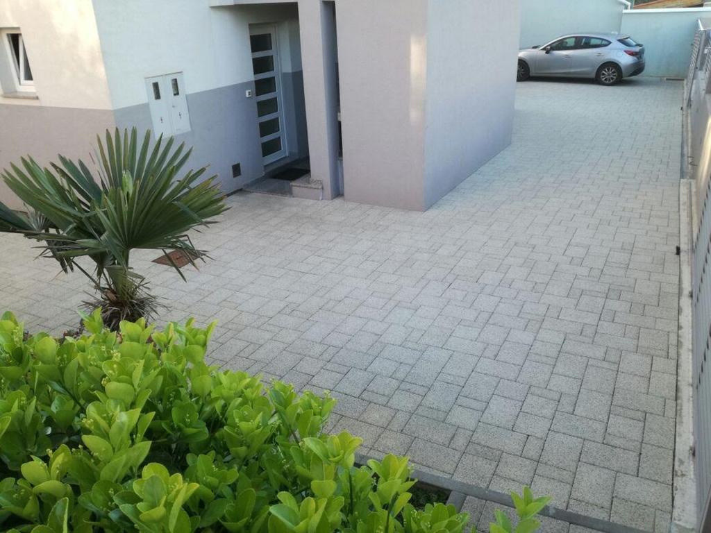 Beach Apartments Rafael Zadar Exterior foto